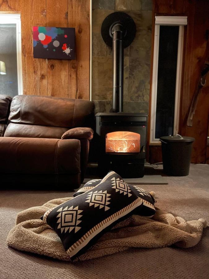 Mandy'S Mountain Chalet Dover Bagian luar foto